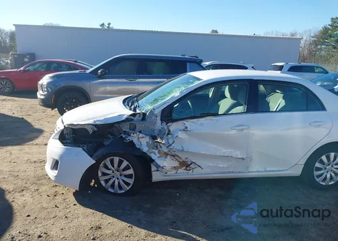 2013 Toyota Corolla Le from USA, damaged, VIN 2T1BU4EE0DC105173